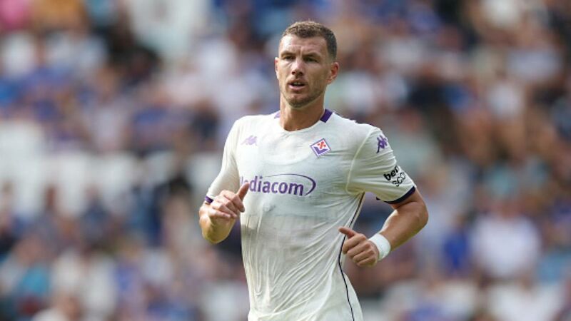 Edin Dzeko (39)