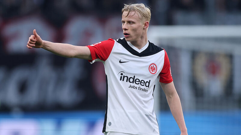Oscar Höjlund (20) - Dänemark