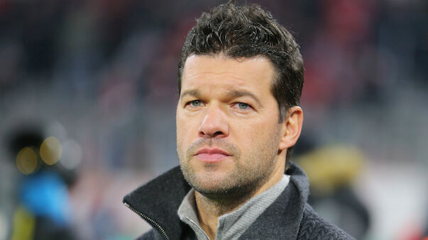 Ballack zurück im Fußball-Geschäft