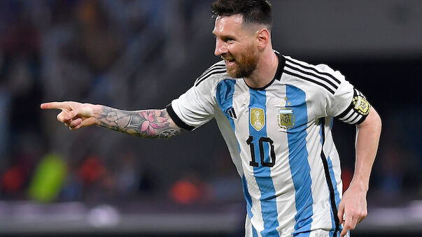 Messi knackt mit Triplepack 100er-Marke