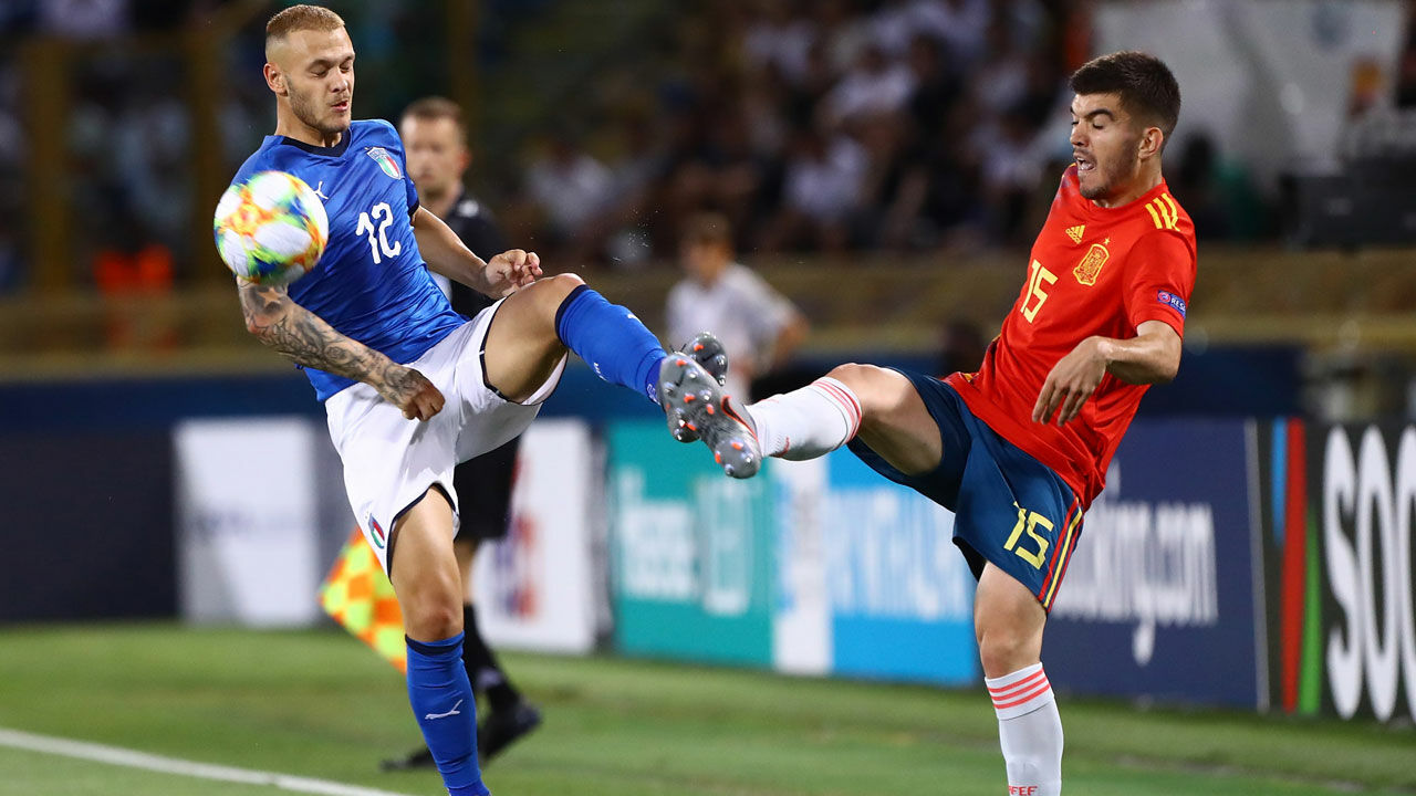 U21EM Spanien stürmt noch ins Halbfinale Italien zittert