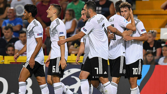 U21-EM: Deutschland fertigt Serbien ab und schickt sie ...