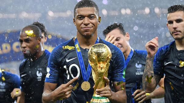 Pele gratuliert Kylian Mbappe