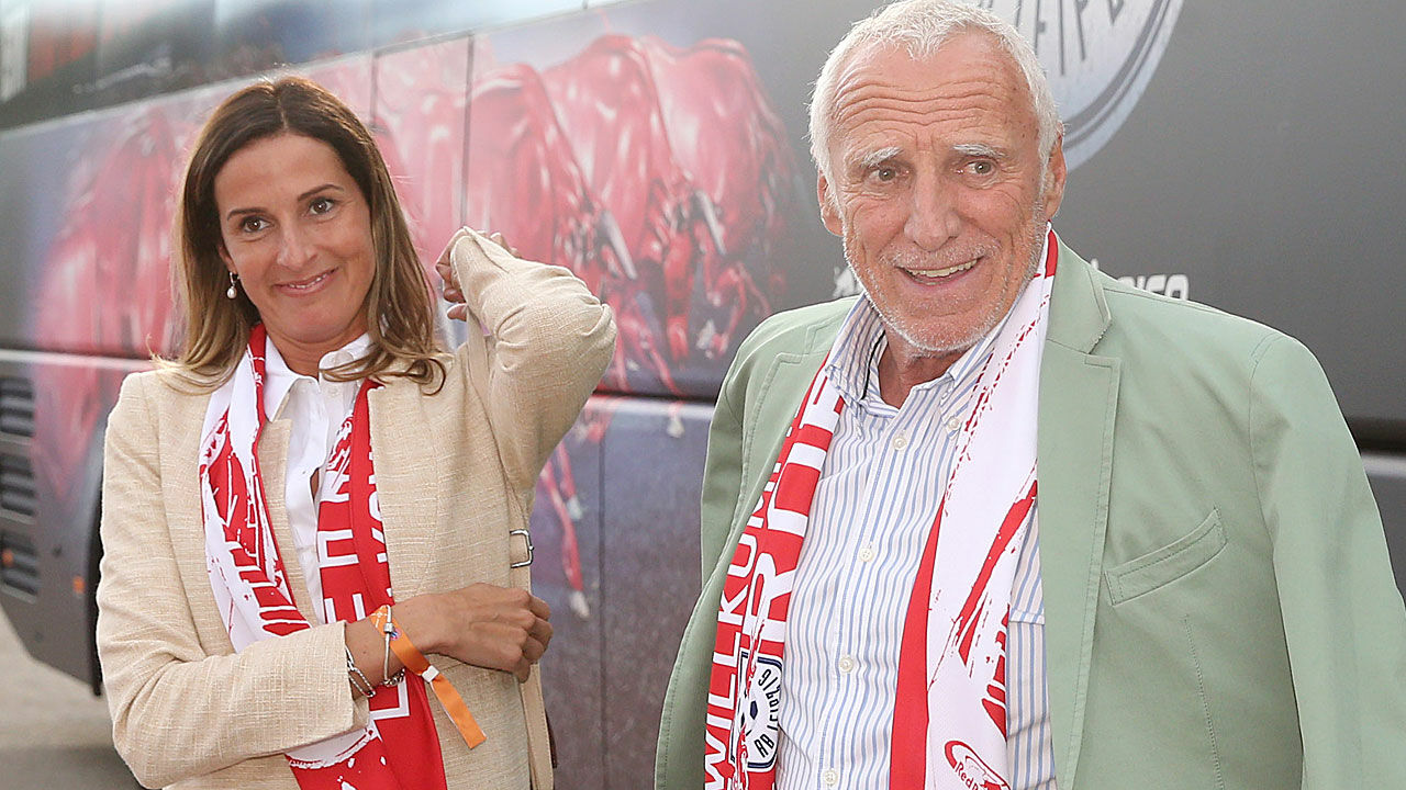 Mateschitz nimmt zum Thema Red Bull in der CL Stellung ...