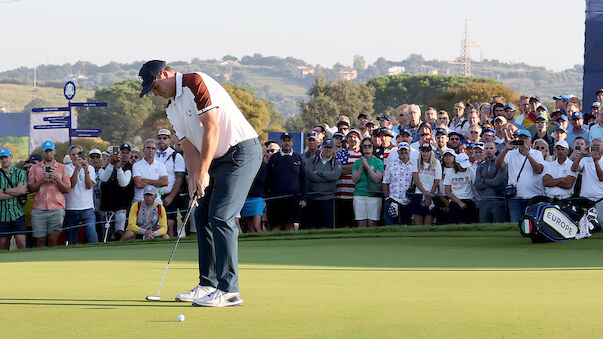 Golf-Ass Straka: 