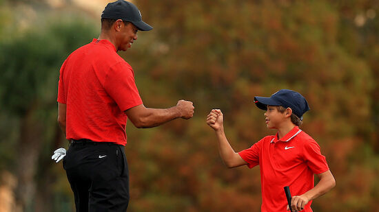 Tiger Woods feiert Comeback mit Sohn Charlie