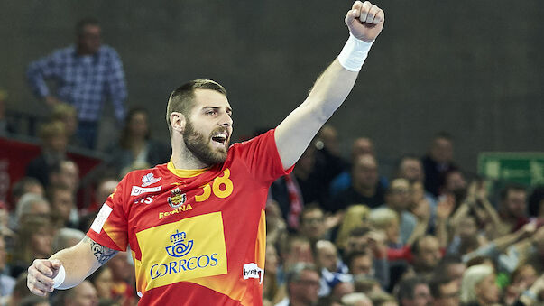 Spanien und Dänemark im Achtelfinale