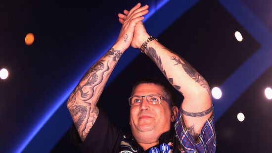 Gary Anderson zieht bei WM in zweite Runde ein