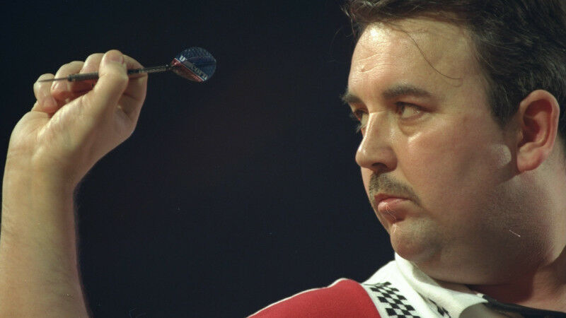 1997: Phil Taylor (ENG/3. WM-Titel)