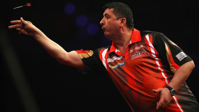 Starker Suljovic schlägt James Wade