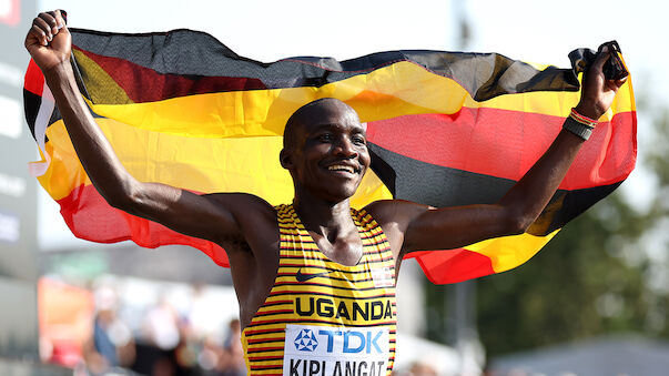 Gold im WM-Marathon der Männer an Uganda