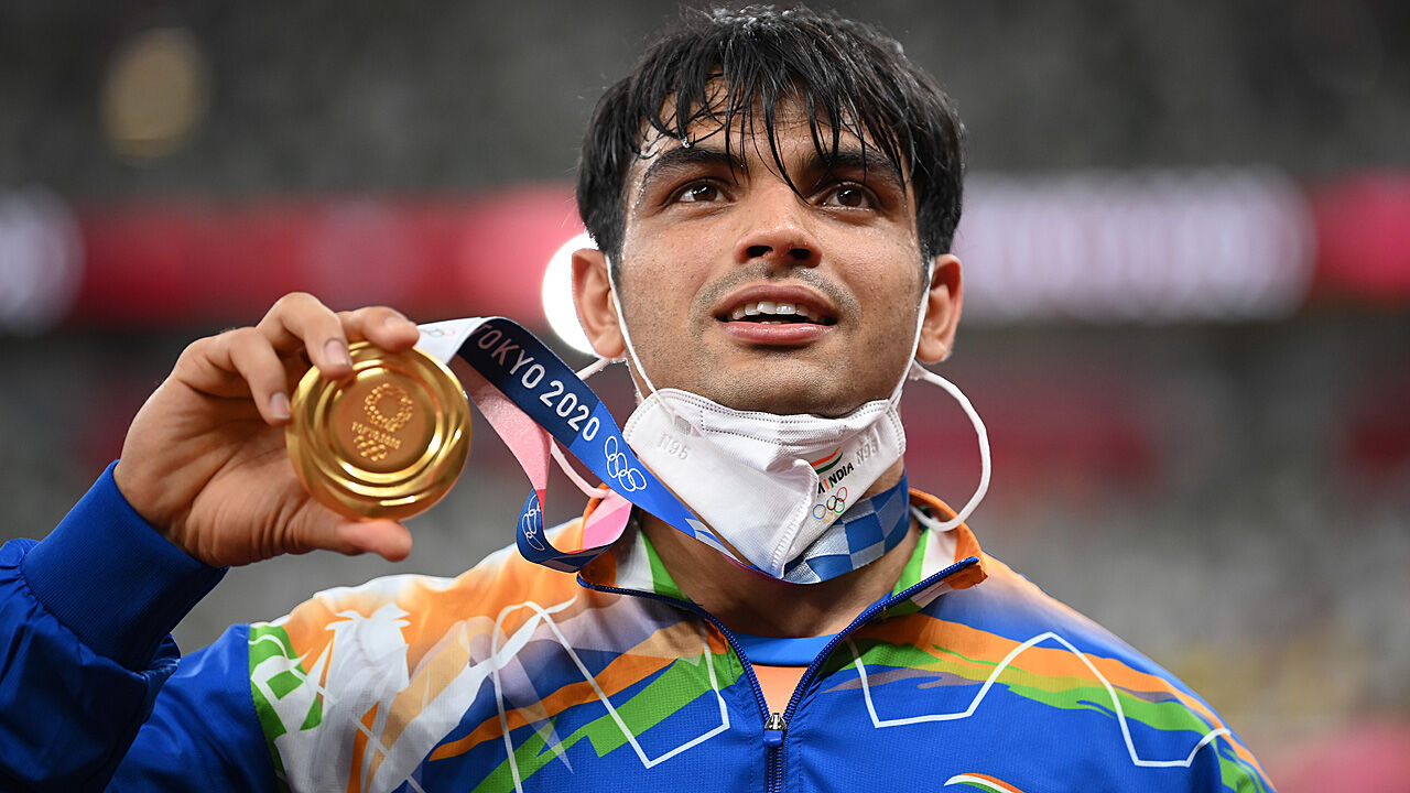 Olympia 2020: Historisches Gold für Indien durch Neeraj ...
