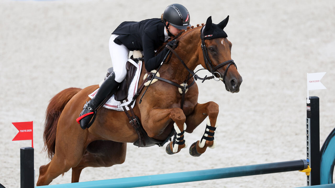 eventing rider siegl achieves top 20 place uae news uae news dubai news