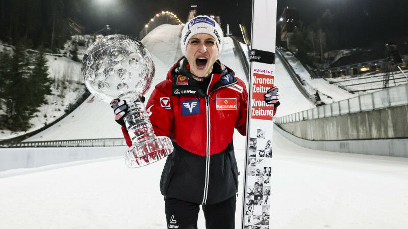 Eva Pinkelnig