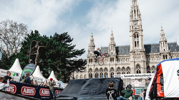 BMX-Nachwuchs am Wiener Rathausplatz