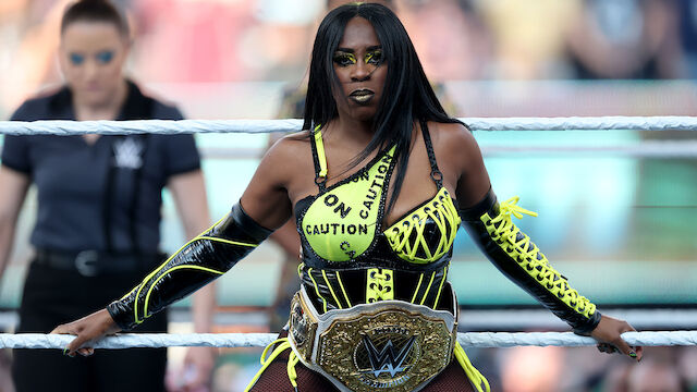 WWE-Star muss Titel vakantieren!