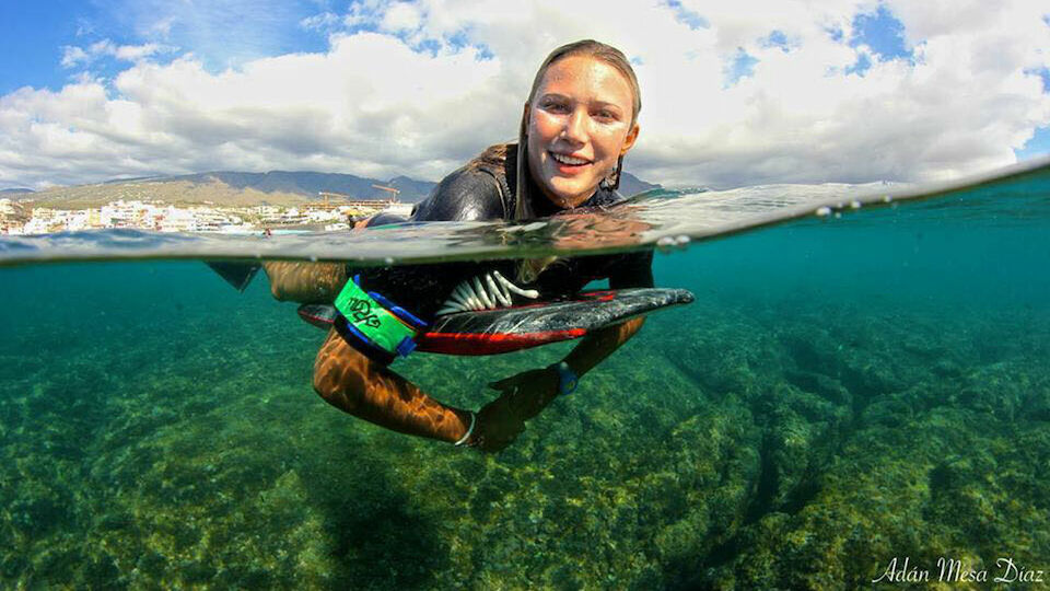 Das ist Österreichs Surf-Hoffnung Alexandra Rinder