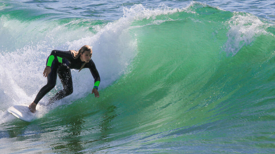Das ist Österreichs Surf-Hoffnung Alexandra Rinder
