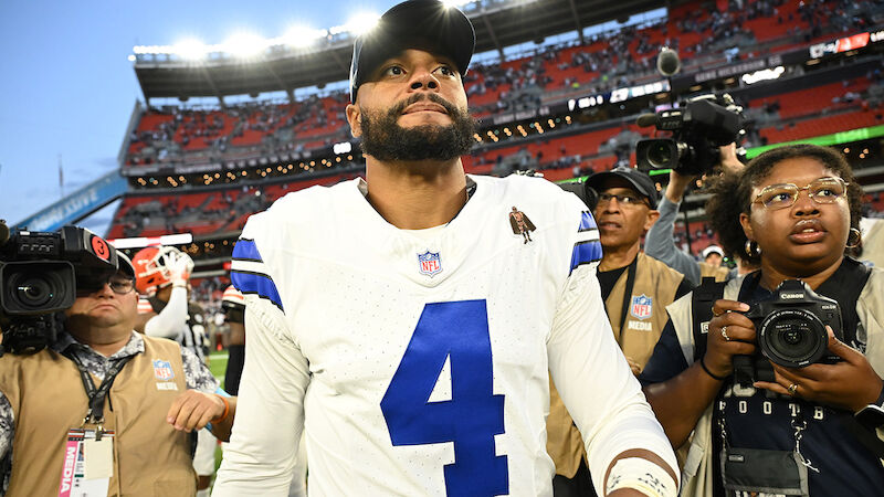 4. Dak Prescott (USA) - Football