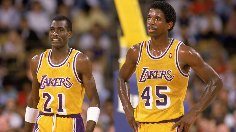 Basketball - Aufeinanderfolgende Spiele in der NBA-Regular-Season (1.192)