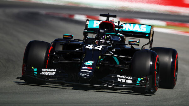 Mercedes dominiert Barcelona-Training