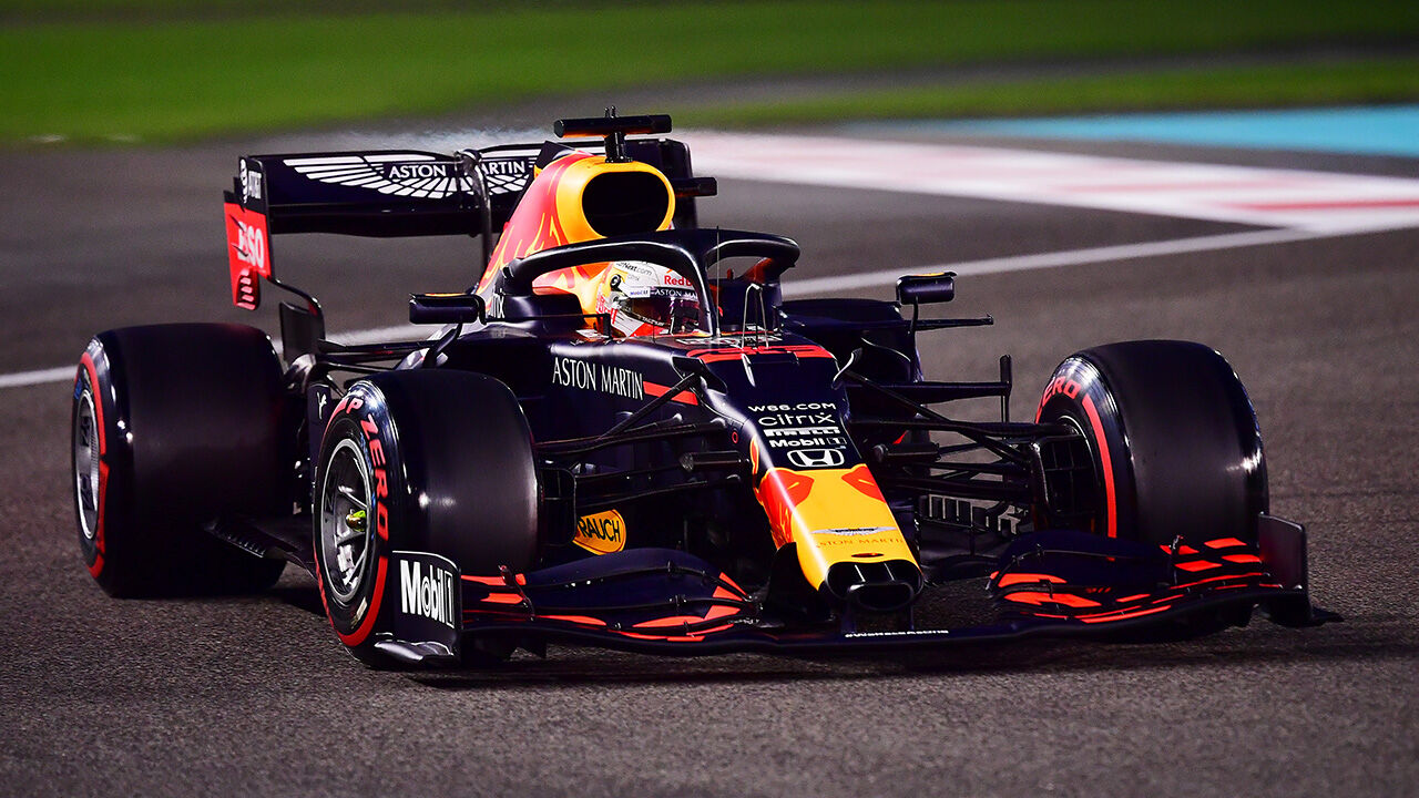 Max Verstappen bricht MercedesDominanz in AbuDhabiQualiying
