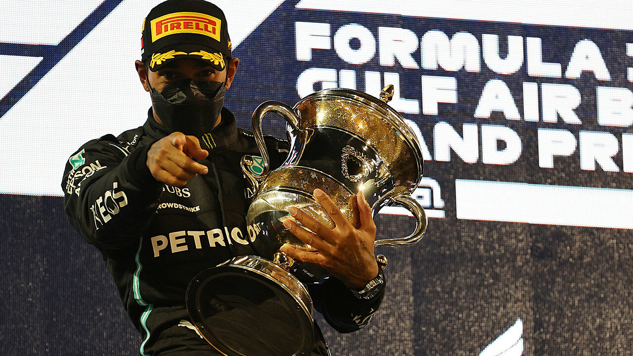 Formel 1: Lewis Hamilton fürchtet "graue Haare" im WM ...