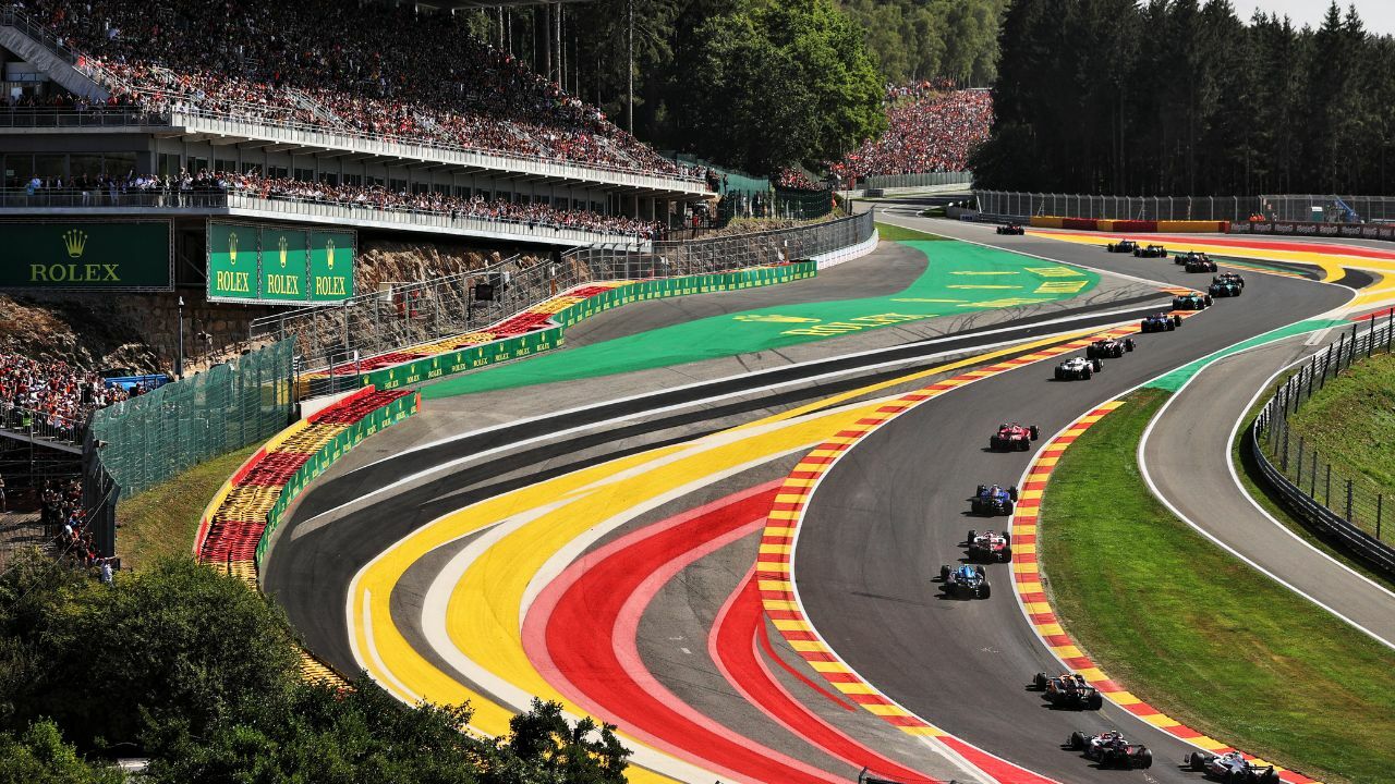 Formel 1 SpaFrancorchamps bleibt bis 2025 im Rennkalender