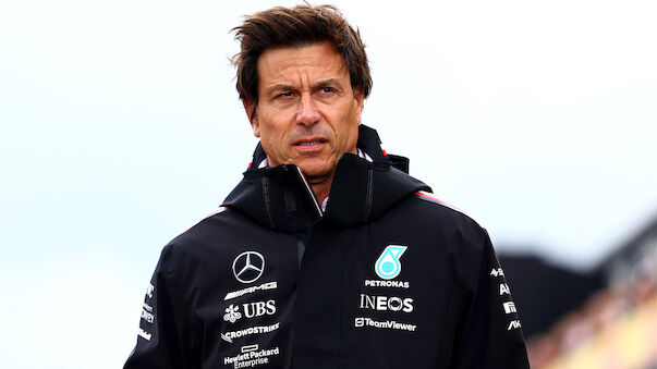 Toto Wolff rudert bei 