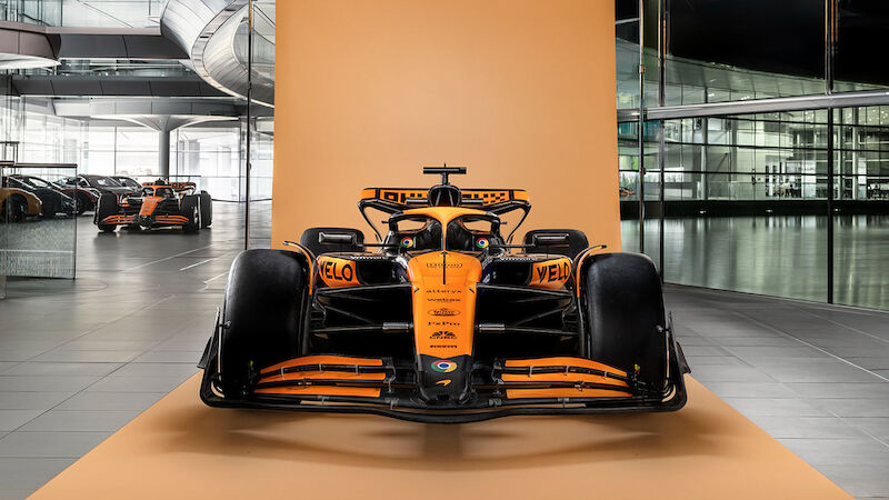 McLaren - MCL38