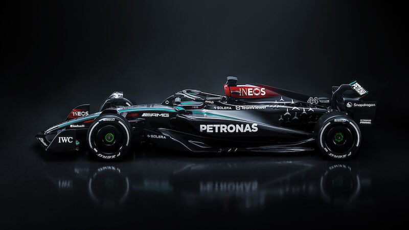 Mercedes - W15