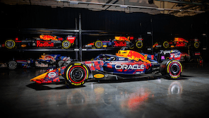 Williams und Red Bull mit Speziallackierungen