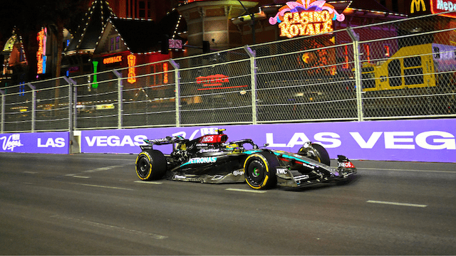 Las Vegas: Lewis Hamilton führt beide Trainings an