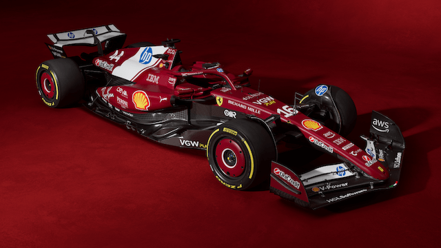 "99% neu" - So sieht Lewis Hamiltons neuer SF-25 aus