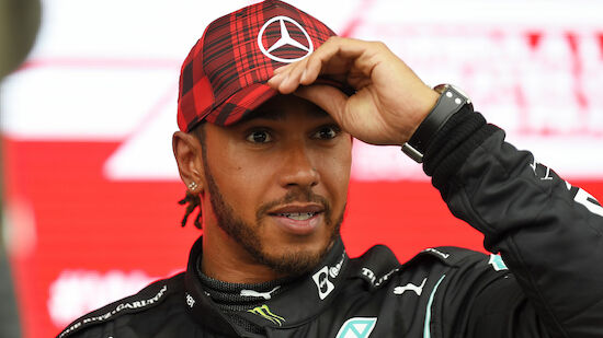 Mercedes kommt mit