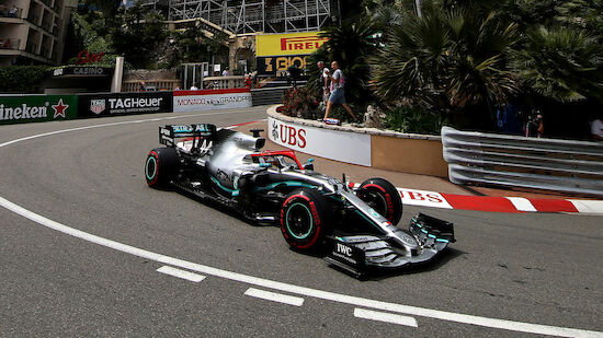 Mercedes-Pole in Monaco, Ferrari mit Patzer