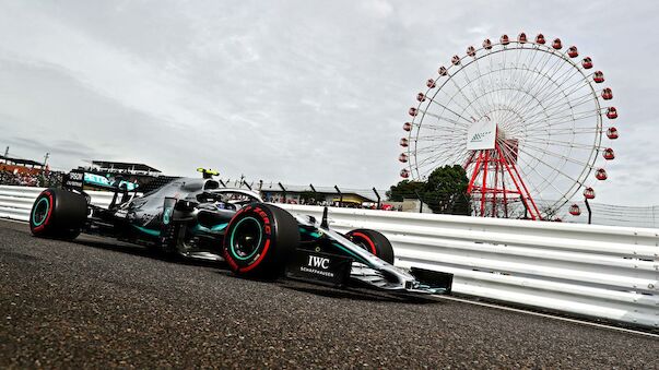 Mercedes legt in Japan stark los