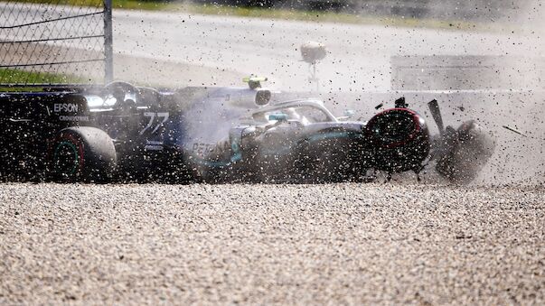 Verstappen und Bottas crashen im 2. Training