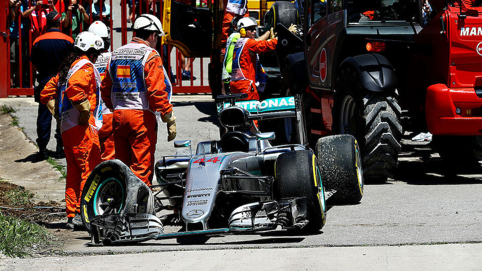 Mercedes Crash Spanien