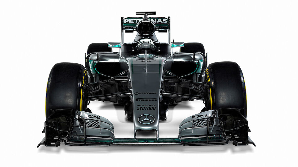 Mercedes zeigt erste Bilder des W07