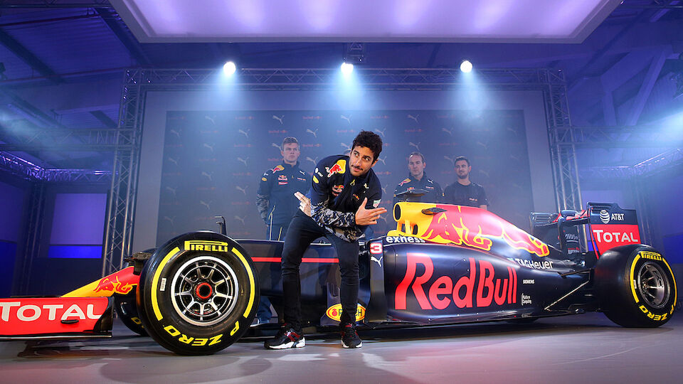 Red Bull Racing zeigt Lackierung für 2016