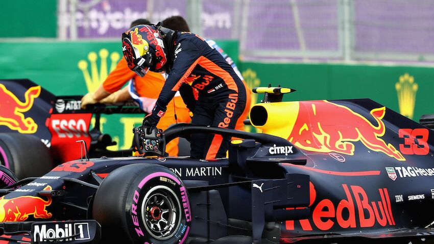 Arger Nach Red Bull Crash Beide Fahrer Sind Schuld Laola1 At