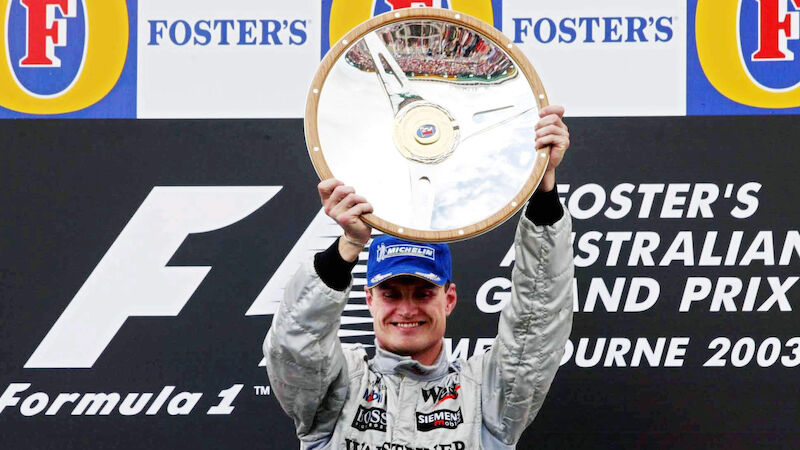2003: Montoya schmeißt den Sieg weg