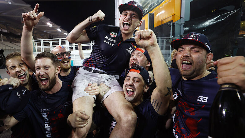 Abu Dhabi 2021: Der erste Titel für Verstappen