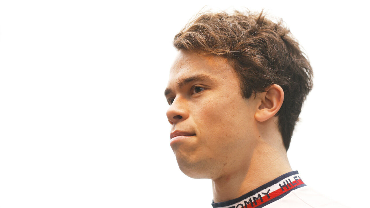 formel  neuling nyck de vries muss vor gericht