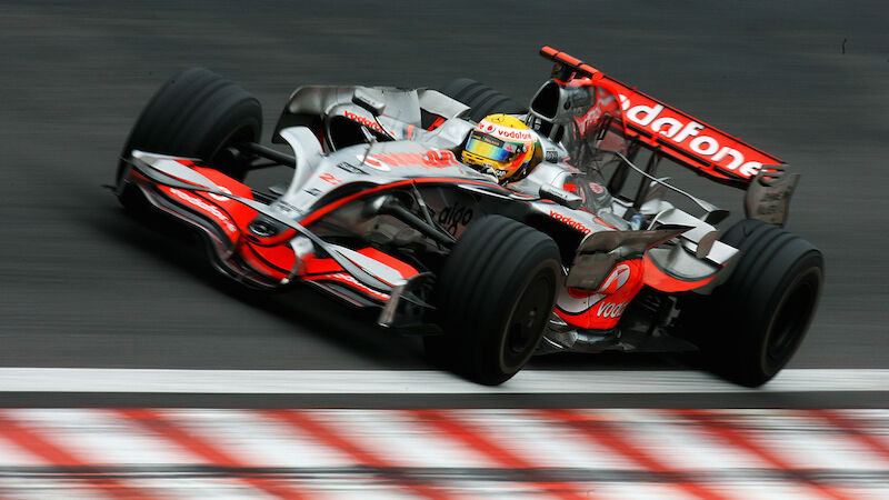 #4 - Lewis Hamilton