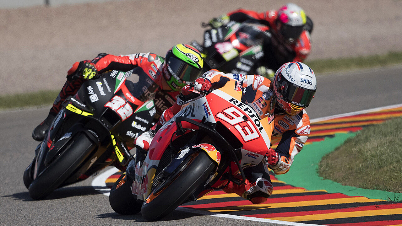 Join us at sachsenring, germany for live motorsport scores and results from motogp sachsenring 2021. Motogp Sachsenring 2021 Ergebnisse . Marc Marquez Holt Am Sachsenring Ersten Motogp Sieg Nach Comeback Motorsport Motorrad