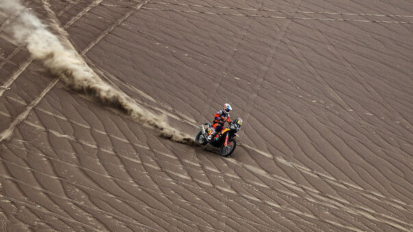 Dakar-Titelverteidiger out - Walkner Ersthelfer und Zehnter