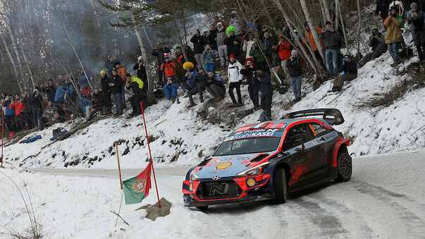 In Schweden steuert ein Ire das Auto von Loeb