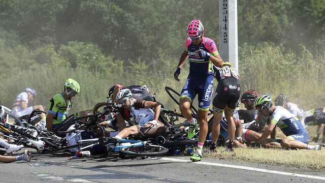 Zwei Massenstürze zum Auftakt der Tour de France